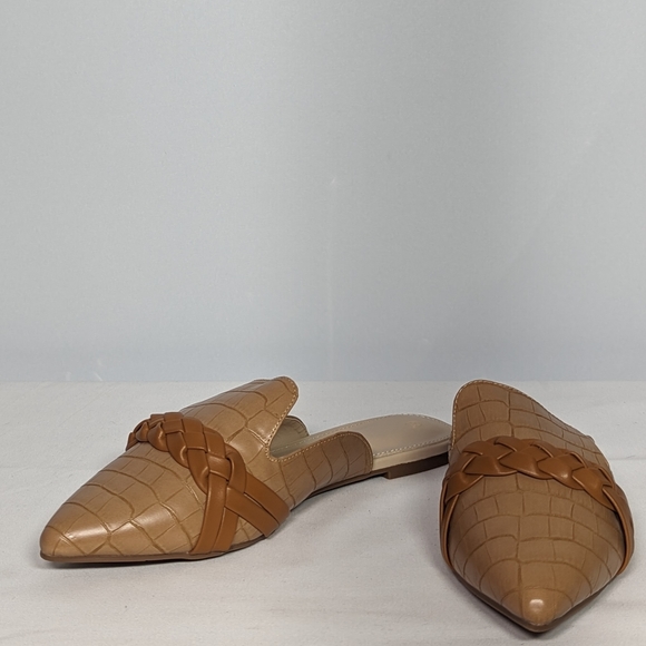 NEW Viandso Womens Braided Strap Flat Mules Closed Pointed Toe Backless Sz 9.5 - Picture 2 of 4